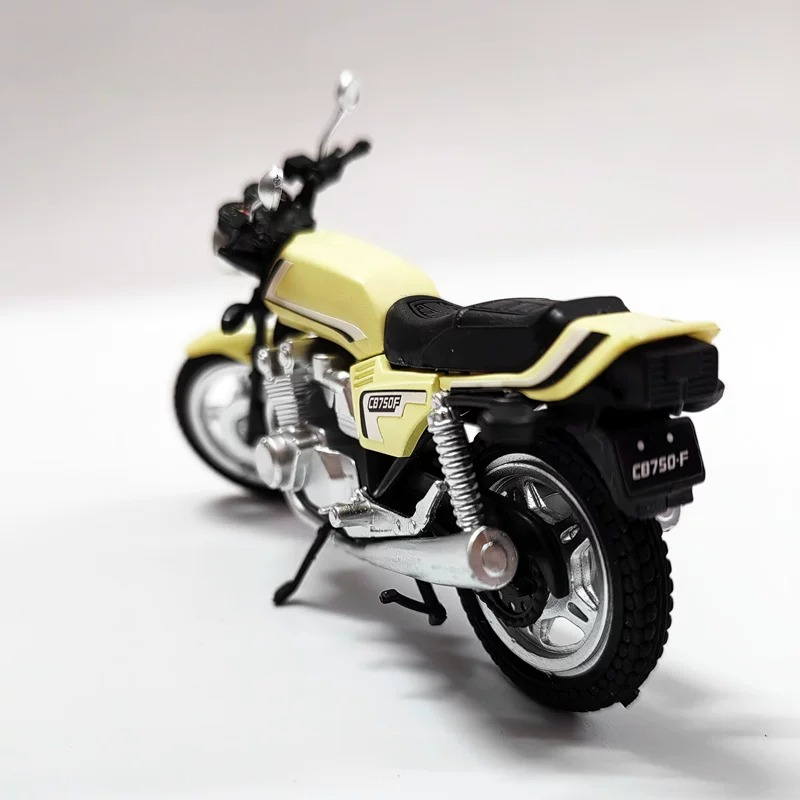 مجموعة من 4 قطع نماذج دراجات ن - مراجعة Model Kit Motor Nuclear وسعره