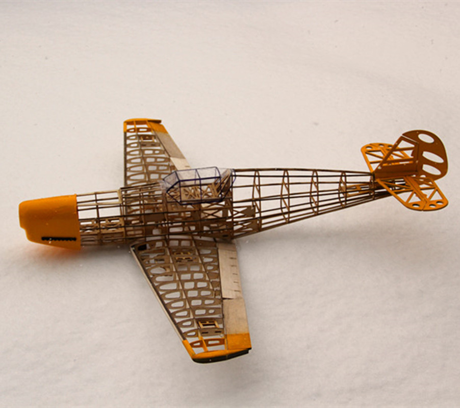 البلسا الخشب طائرة عدة مع الإط - مراجعة Model Kit Ixchel وسعره