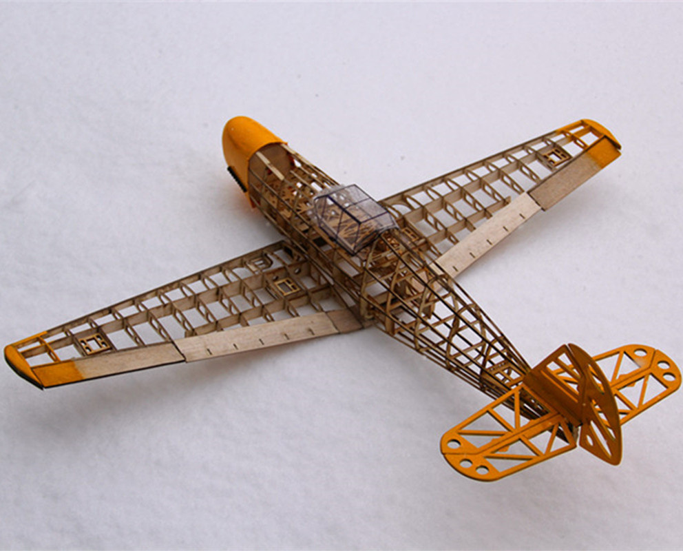 البلسا الخشب طائرة عدة مع الإط - مراجعة Model Kit Ixchel وسعره
