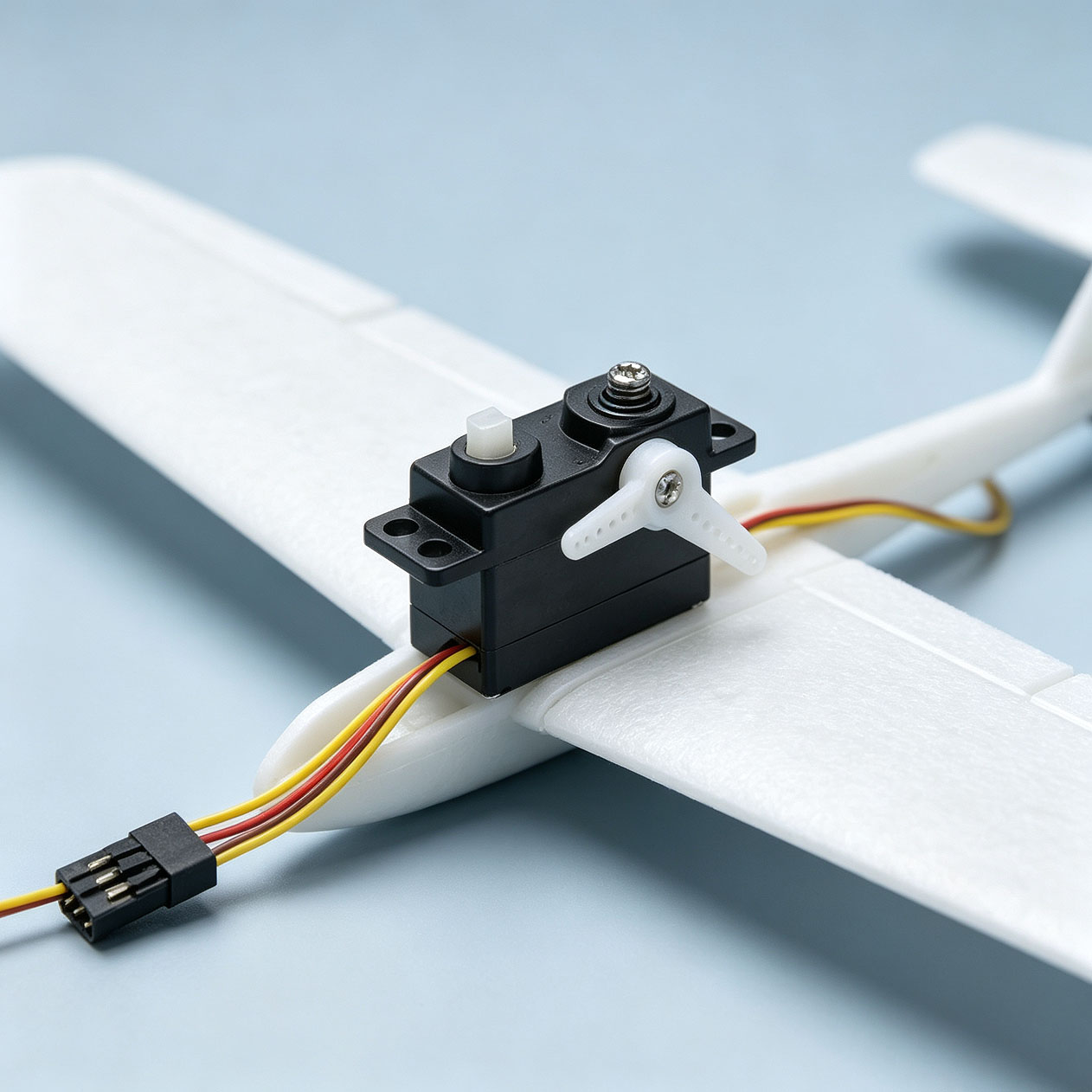 قطع غيار قياسية لنماذج بامبولا - مراجعة Model Kit Motor وسعره