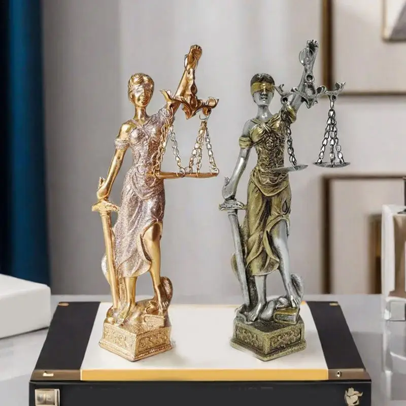 الراتنج تقليد النحاس آلهة العد - مراجعة Model Kit Judge وسعره