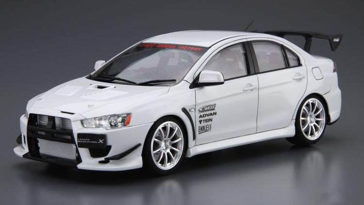 نموذج سيارة للتجميع الثابت من  - مراجعة Model Kit Aoshima وسعره